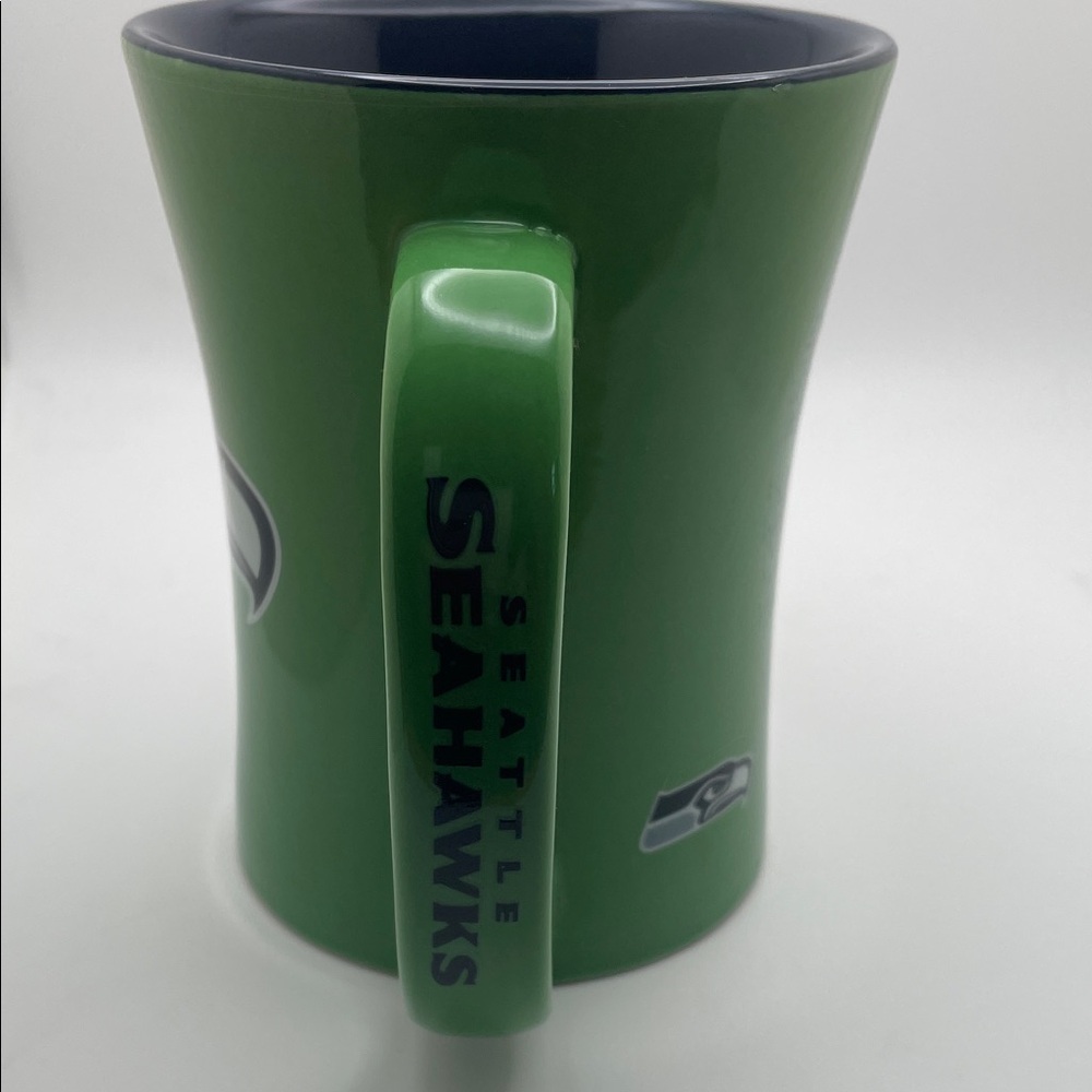 Superbowl Champions - Seattle Seahawks - NWT - Green and Blue Mugs Set - 12oz - Picture 9 of 11